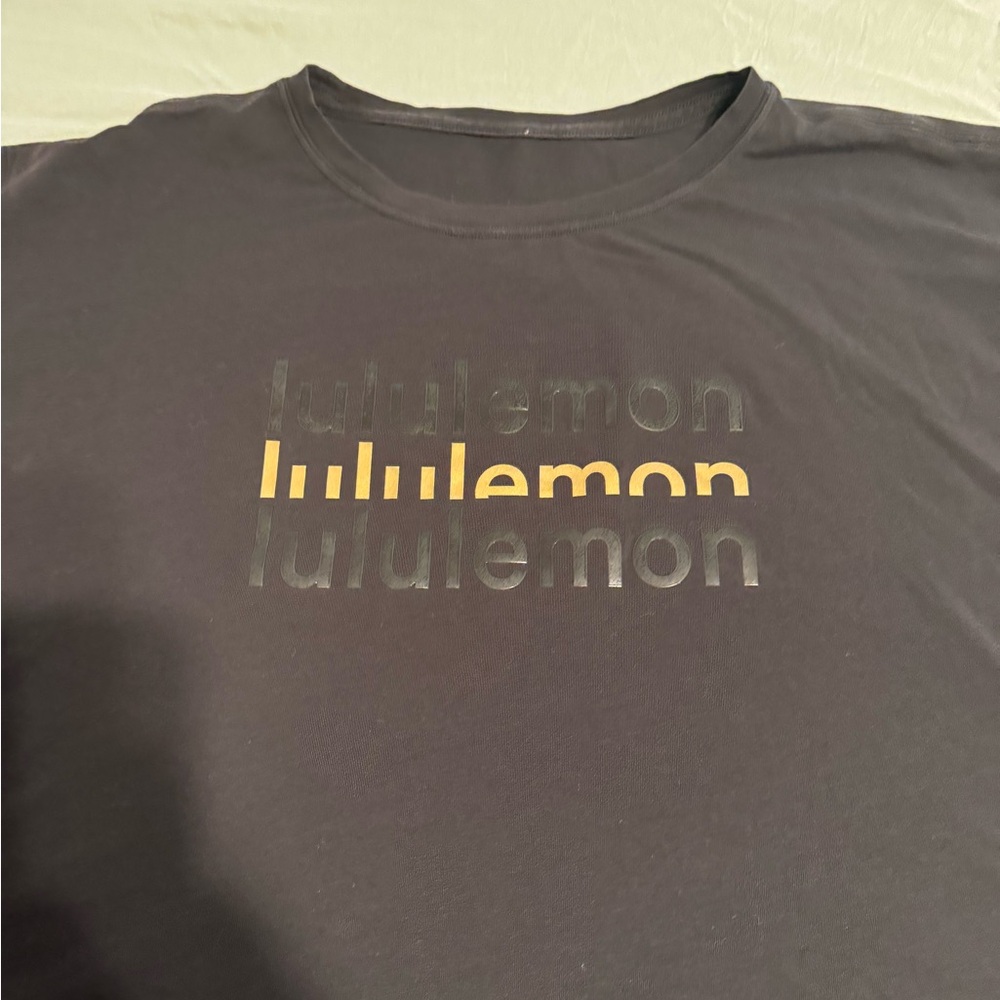 Lululemon Crop Top